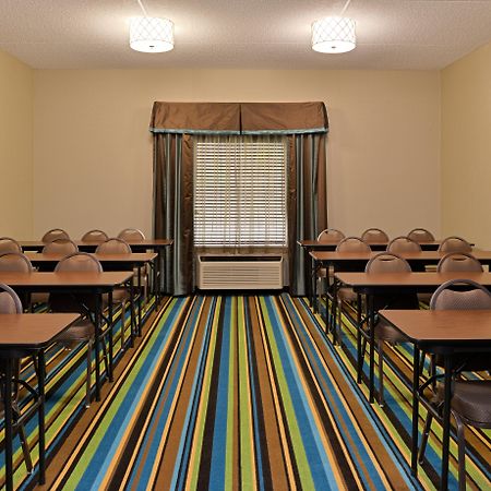 Holiday Inn Express & Suites St Marys By Ihg St. Marys Bagian luar foto
