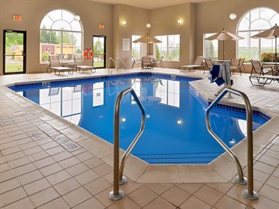 Holiday Inn Express & Suites St Marys By Ihg St. Marys Bagian luar foto