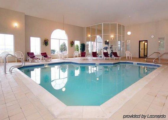 Holiday Inn Express & Suites St Marys By Ihg St. Marys Bagian luar foto